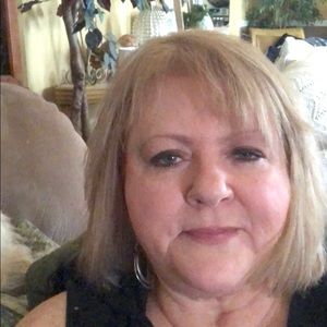 Meet your Posher, Cathy